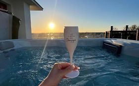 Apartamenty Polanowscy Baltic Marina Residence z mini SPA